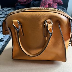 Simple mustard yellow tote bag.